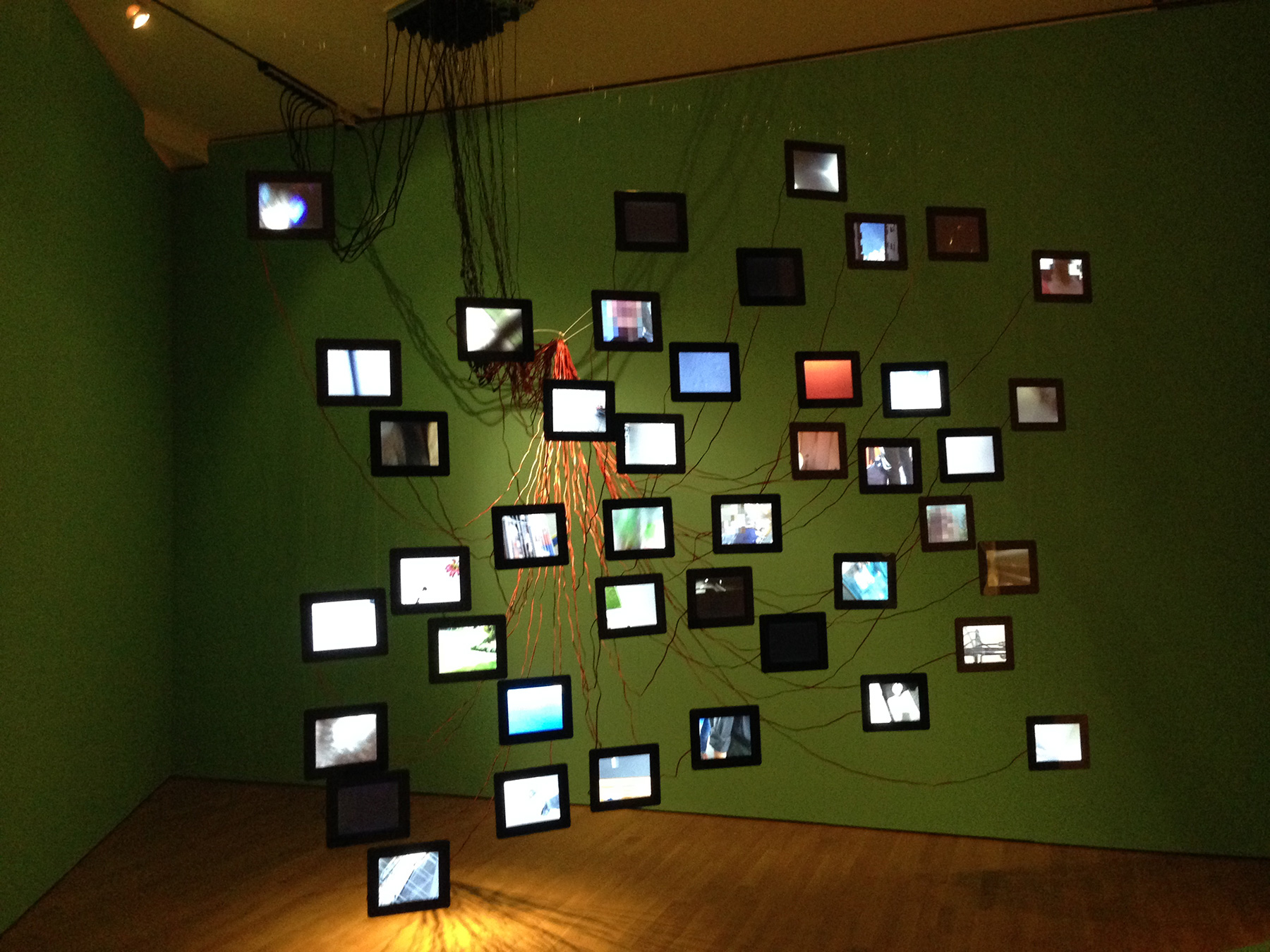 Florian Mehnert, Humantracks installation detail
